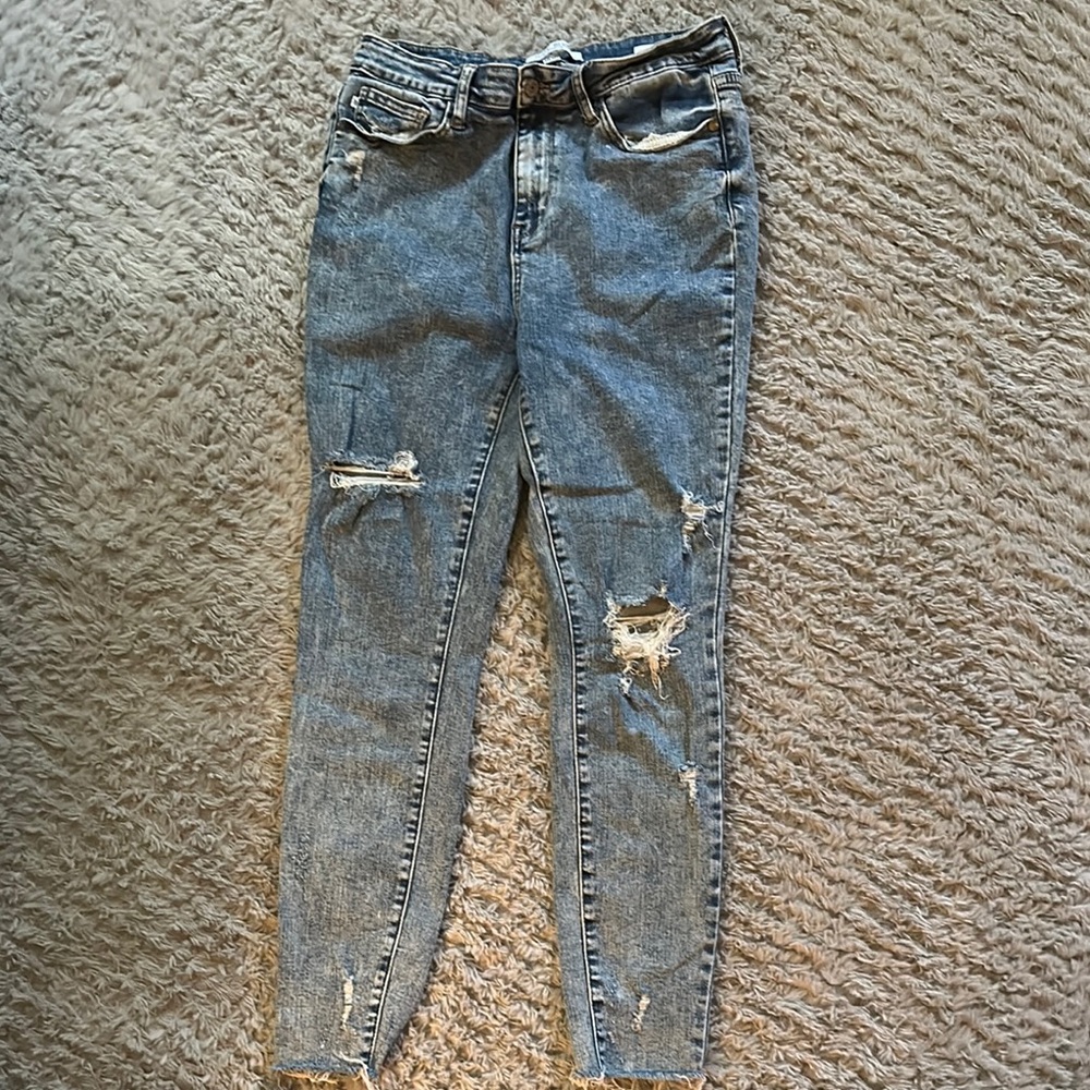 Judy Blue Distressed Skinny Blue Jeans
